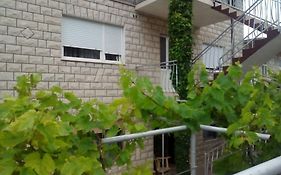 Apartment Rose